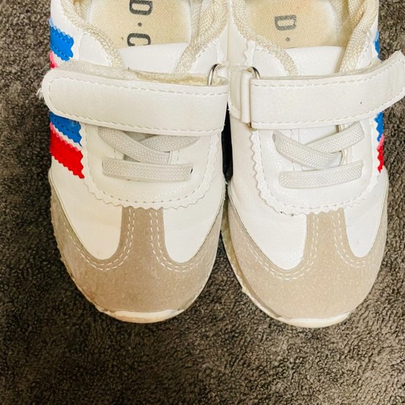 BUNDLE - Five Kids Shoes - US Size 5 - 7 - Picture 3 of 15